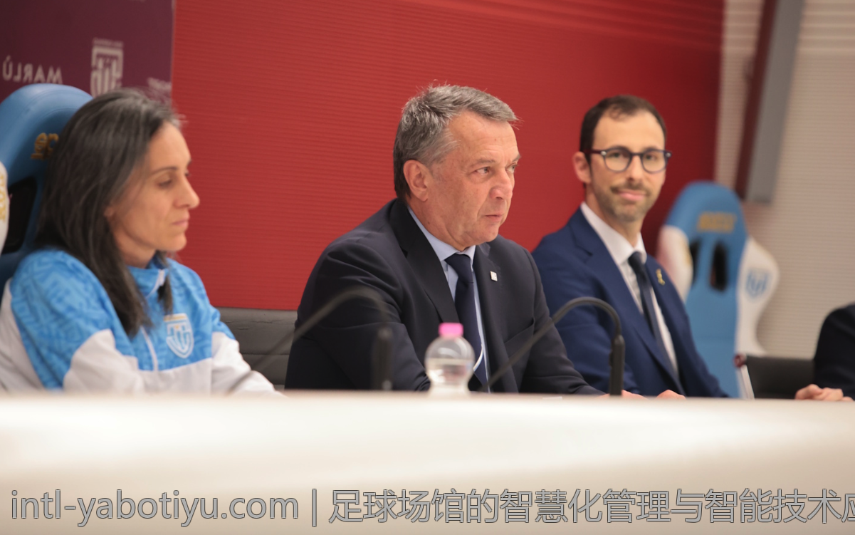 足球场馆的智慧化管理与智能技术应用